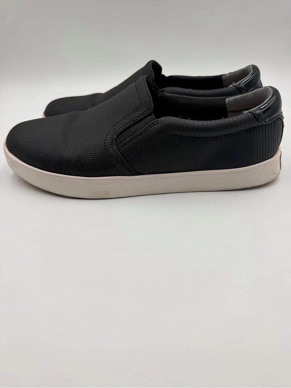 Dr. Scholl's Memory Foam Cool Fit slip-on sneakers Black & White Sneakers Size 8